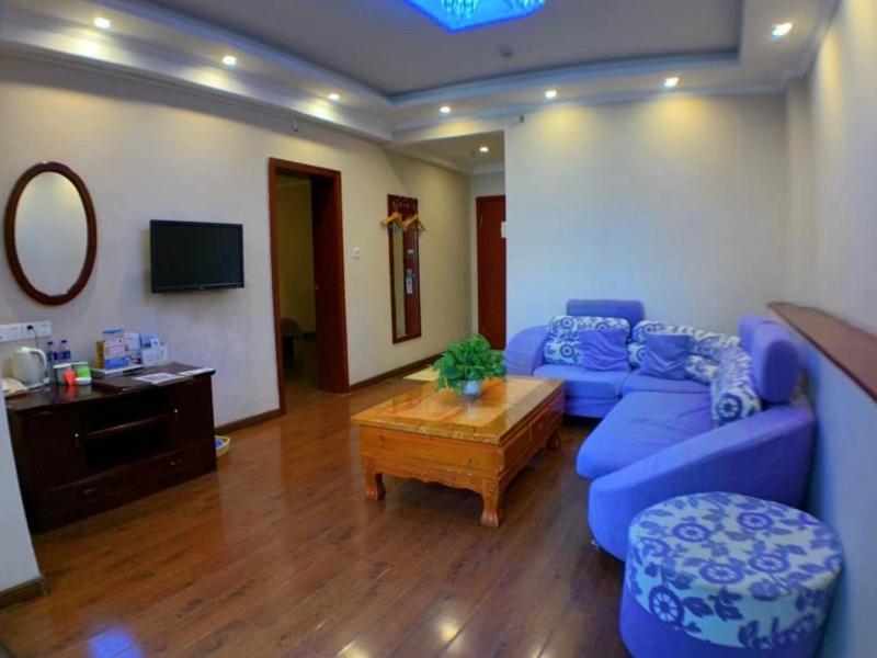 Greentree Inn Henan Kaifeng Gulou Square Express Hotel Экстерьер фото