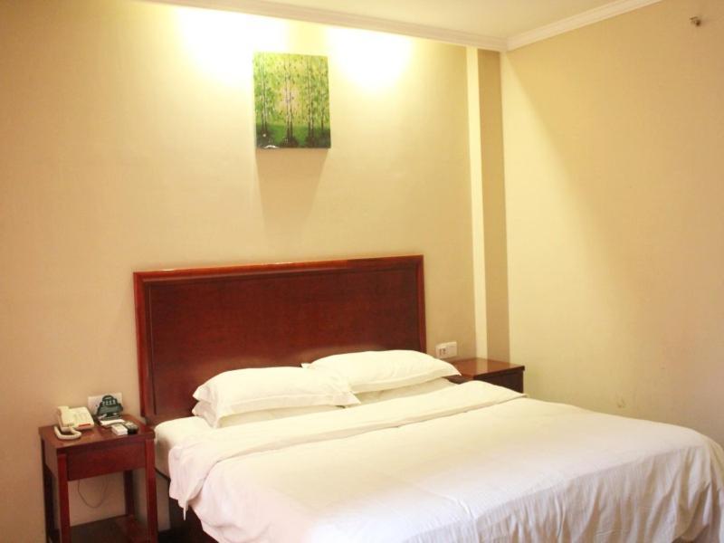 Greentree Inn Henan Kaifeng Gulou Square Express Hotel Экстерьер фото