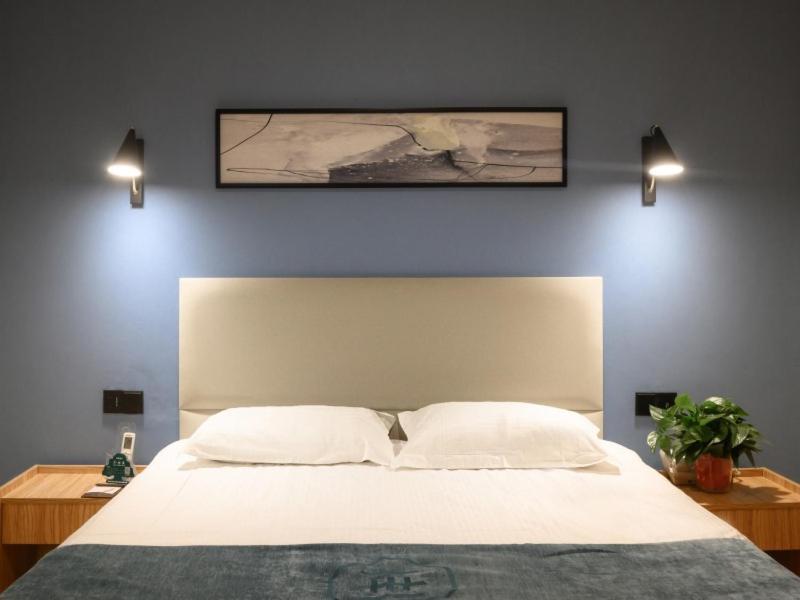 Greentree Inn Henan Kaifeng Gulou Square Express Hotel Экстерьер фото